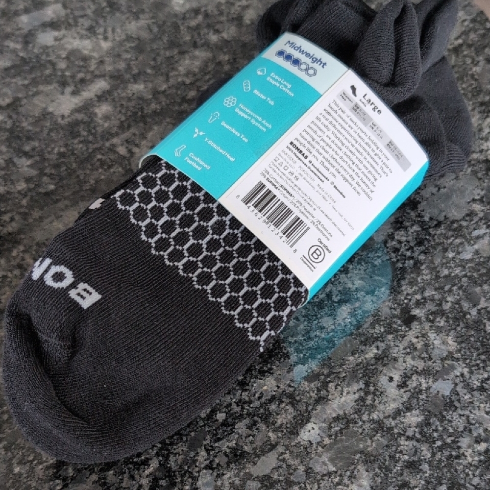 Bombas NWT Men's Classic Black Socks 4 Pack - Picture 8 of 8